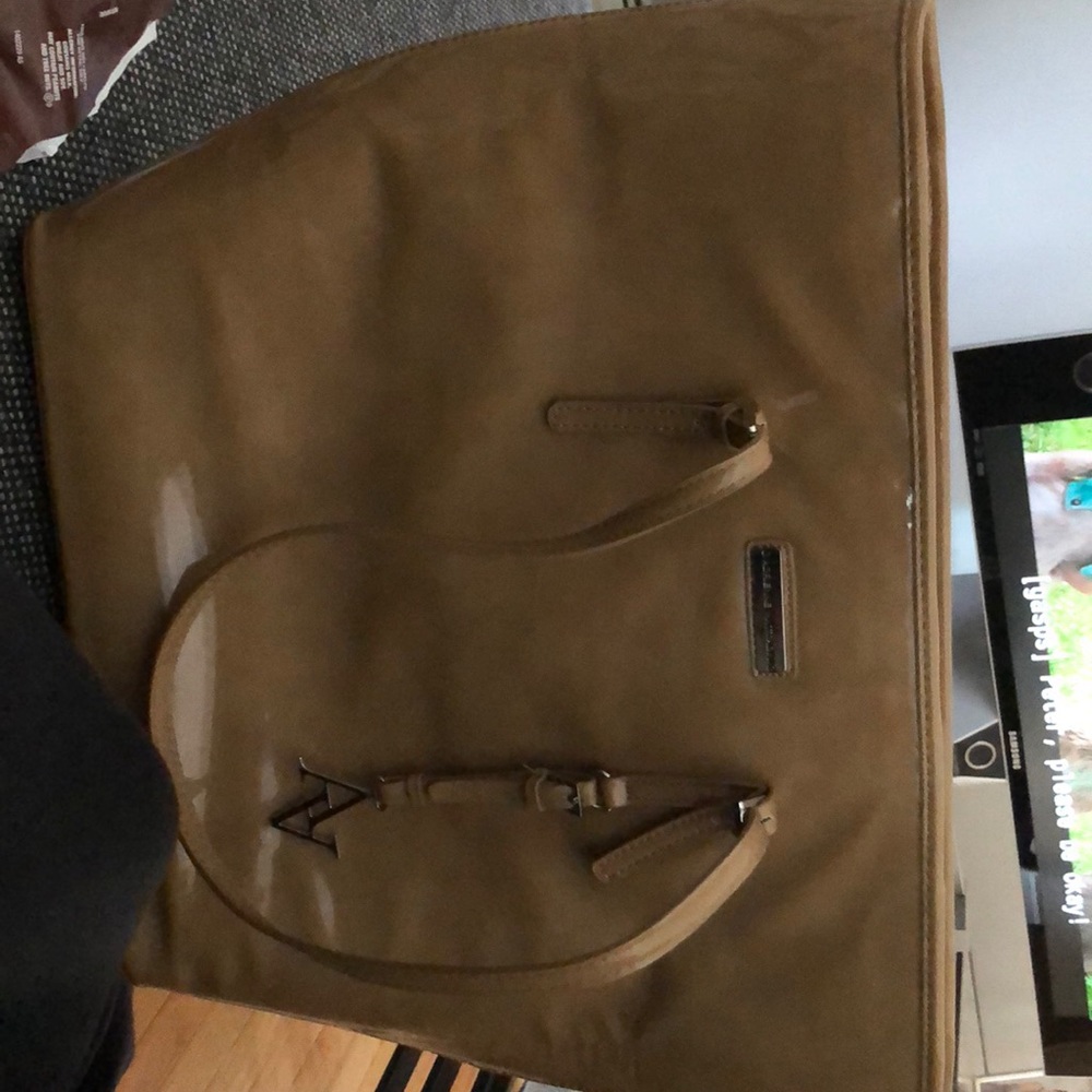 Adrienne Vittadini Large Glossy Tote